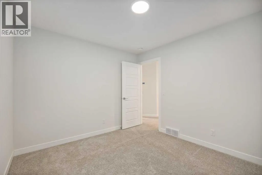 201 Creekstone Path SW
