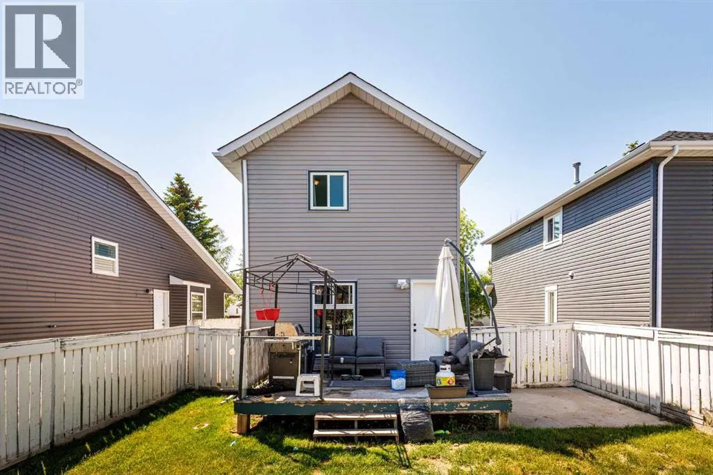 149 Taradale Close NE