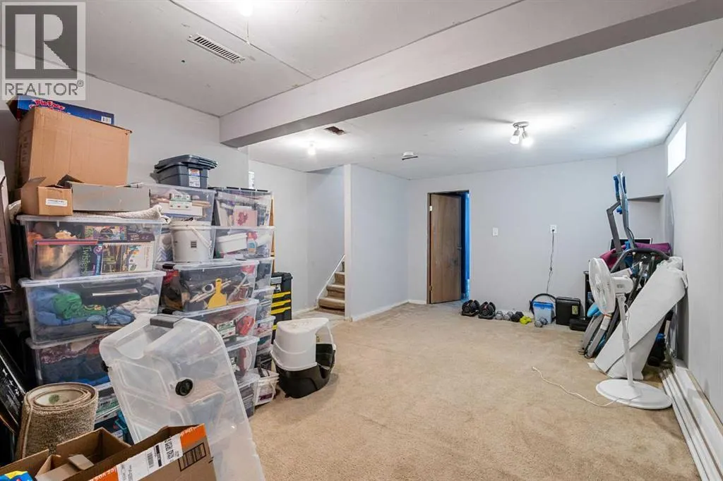 149 Taradale Close NE