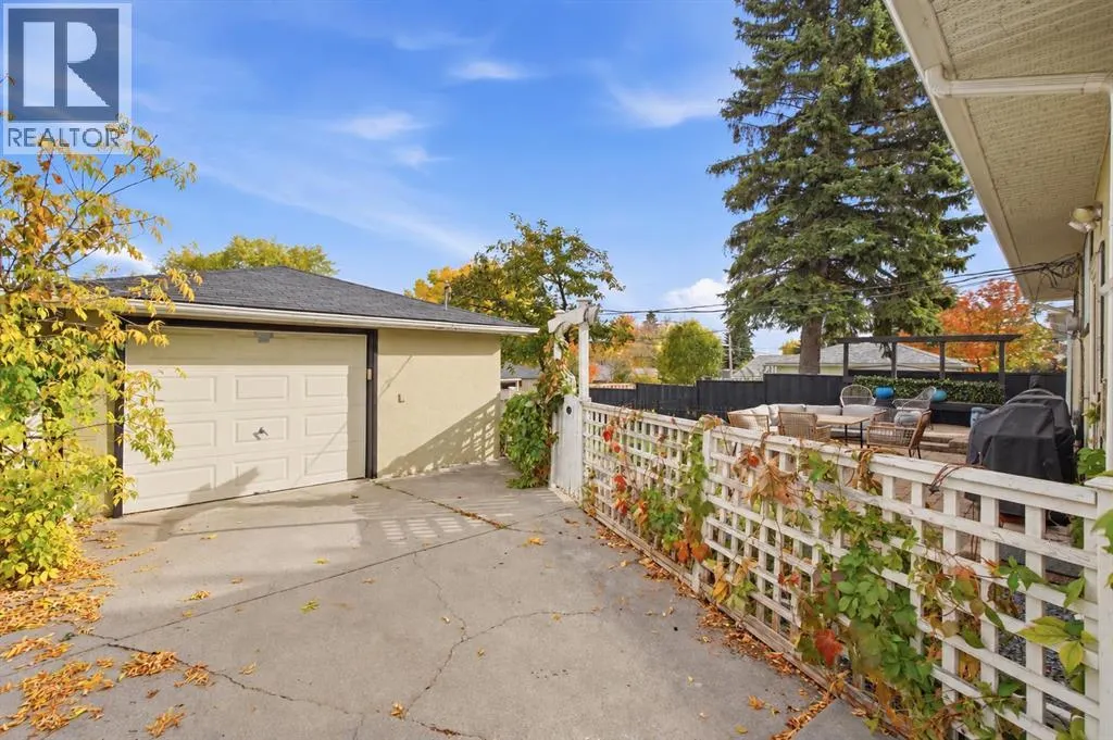 436 Arlington Drive SE