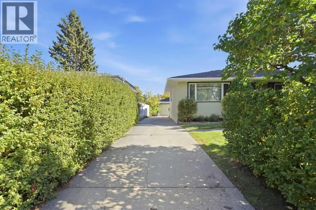 436 Arlington Drive SE