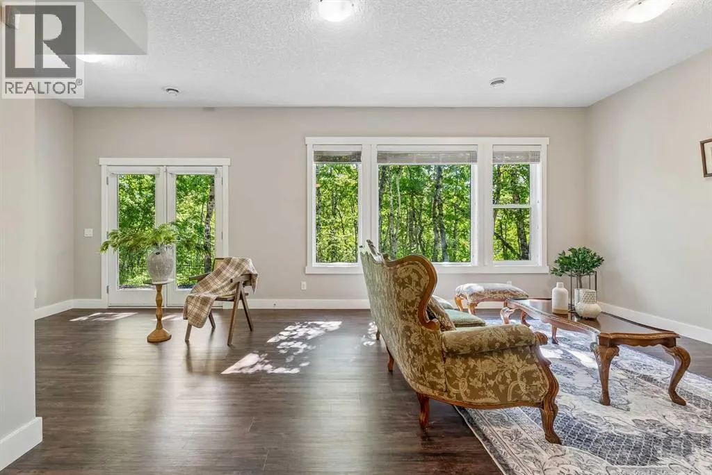 30 Ascot Crescent SW