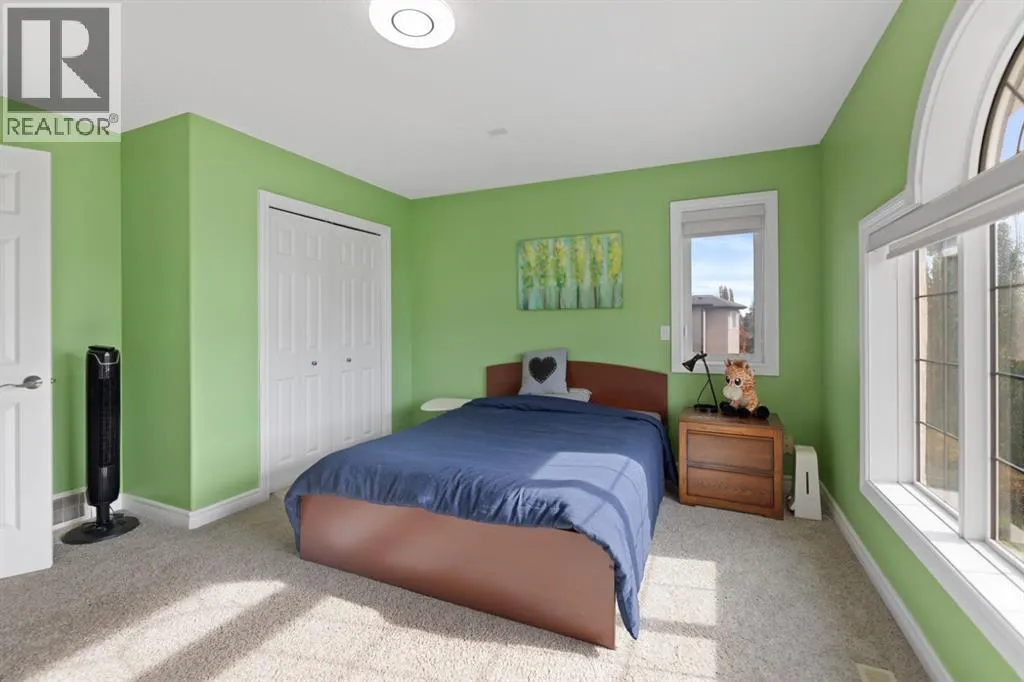 63 West Cedar Rise SW