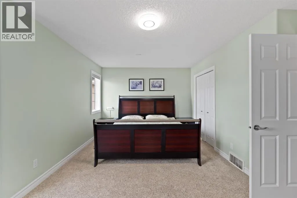 63 West Cedar Rise SW