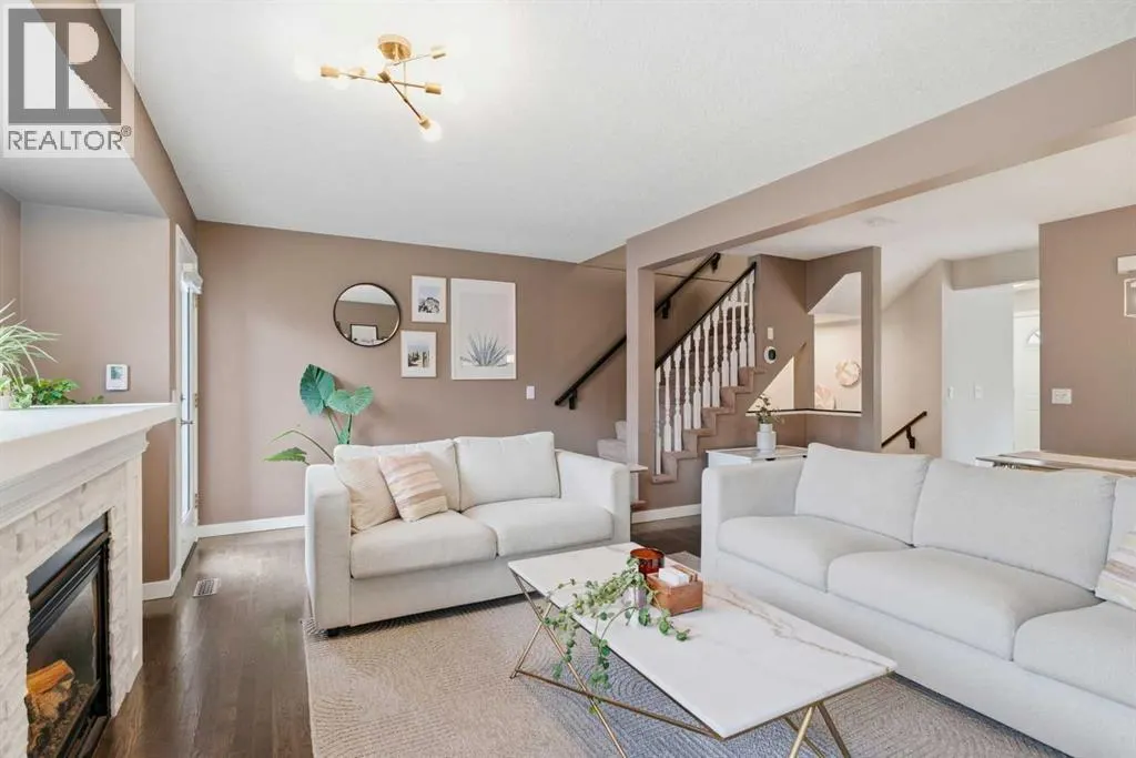 601 Regal Park NE