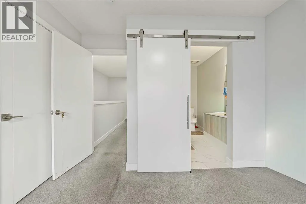 708, 95 Skyview Close NE