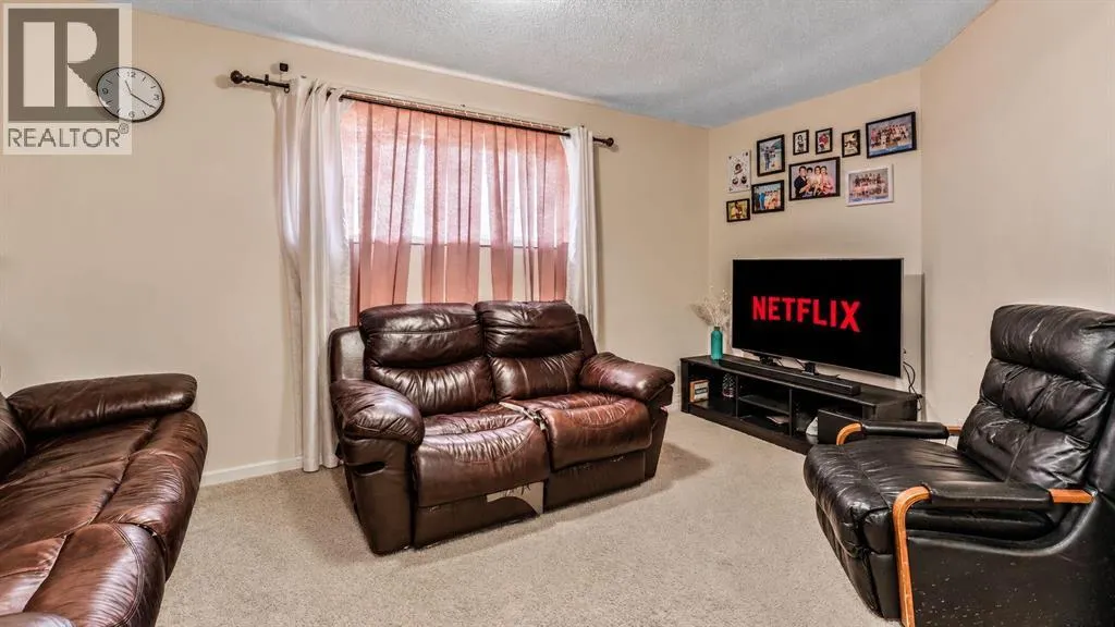 34 Prestwick Landing SE