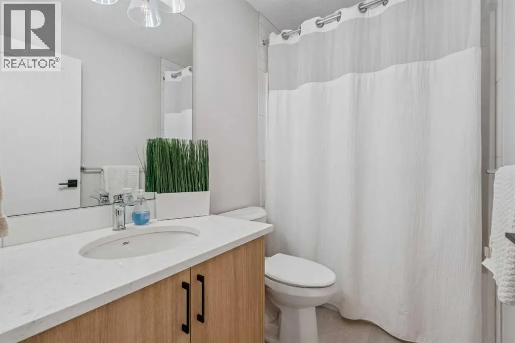 70 Savoy Landing SE