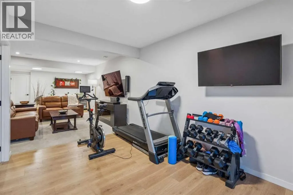 70 Savoy Landing SE