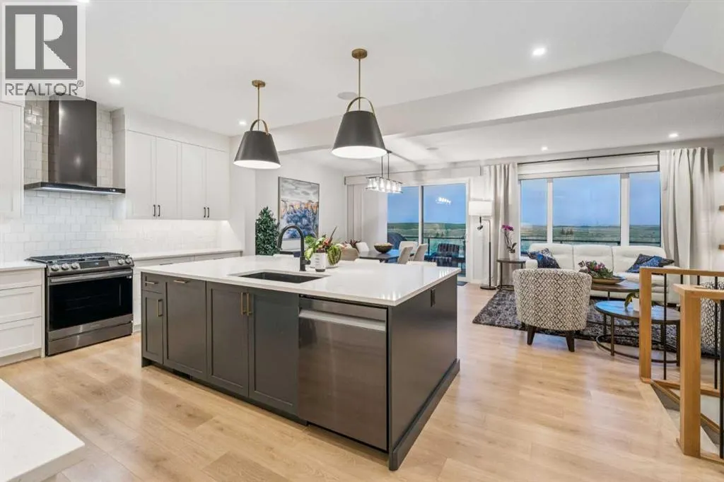 70 Savoy Landing SE