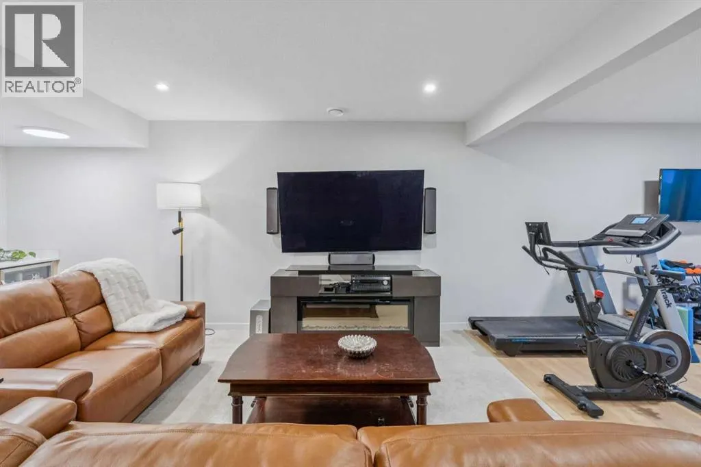 70 Savoy Landing SE