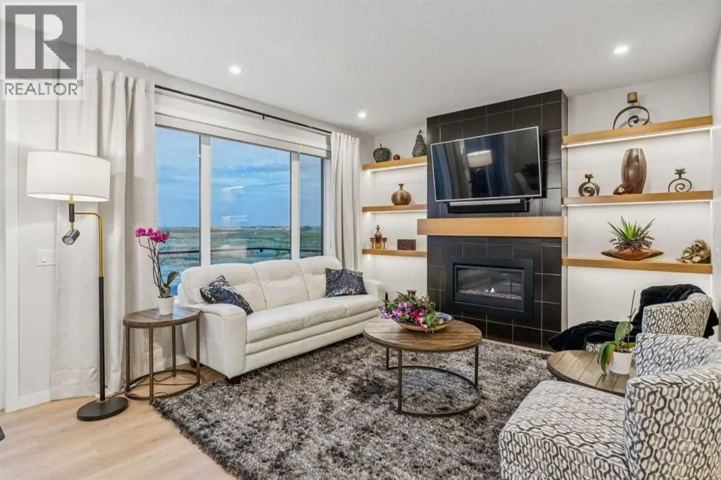 70 Savoy Landing SE