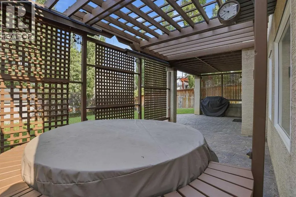 133 Aspen Stone Road SW