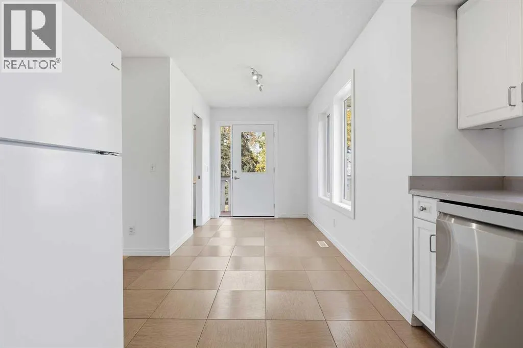 225 Killarney Glen Court SW