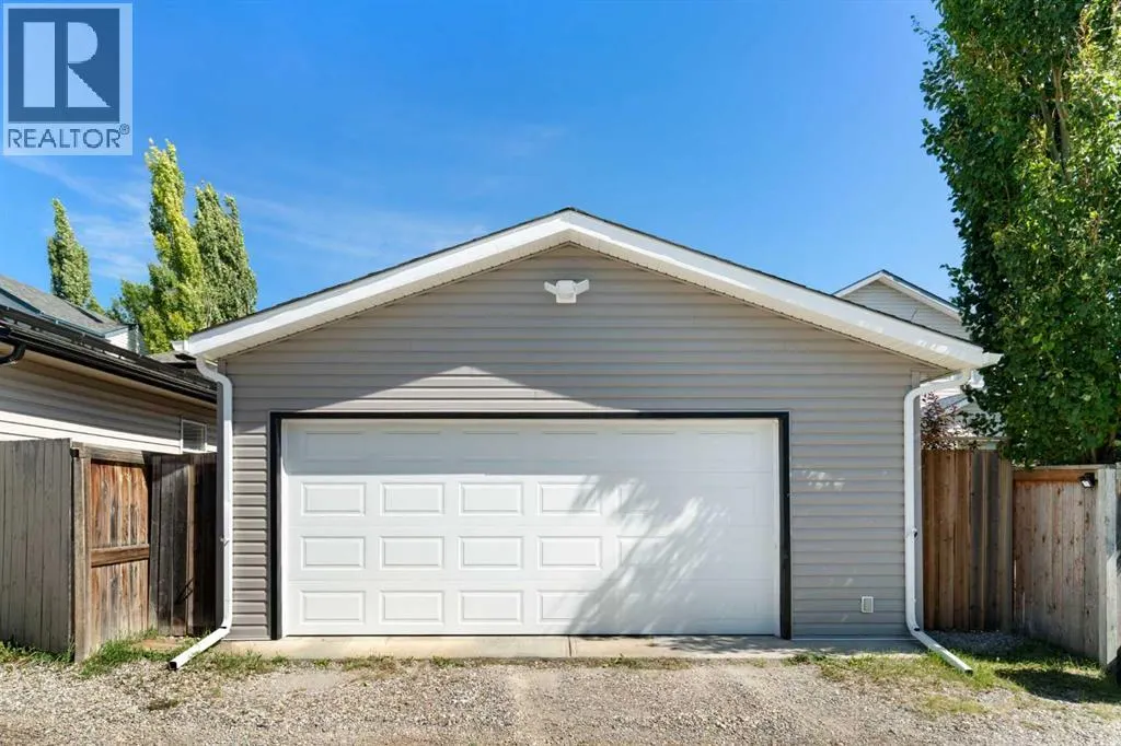 310 Coventry Road NE