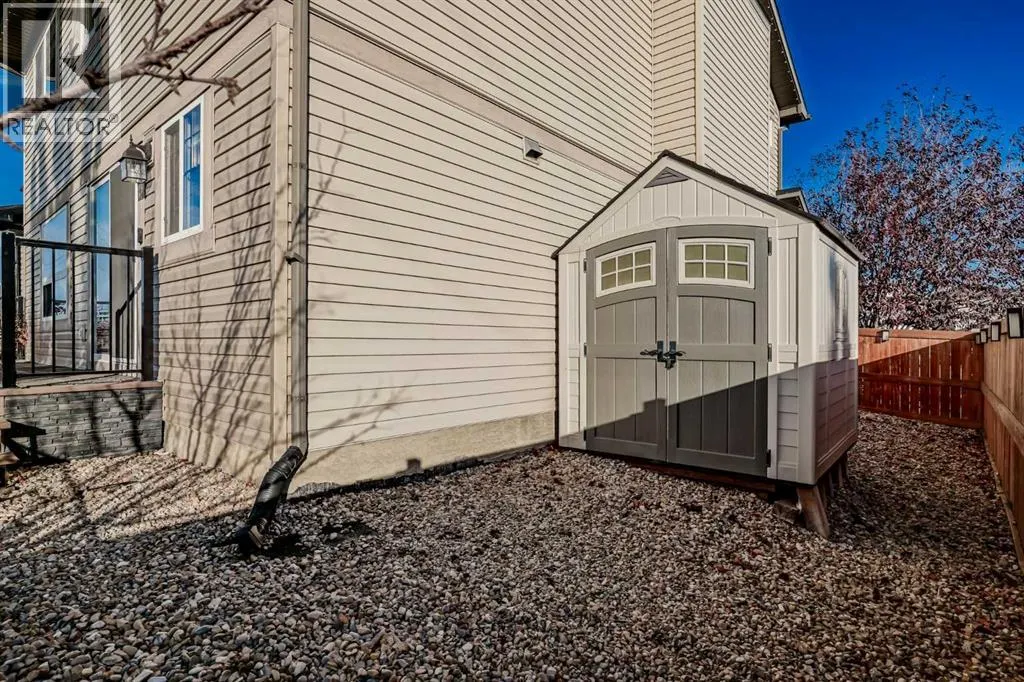 130 Panamount Road NW
