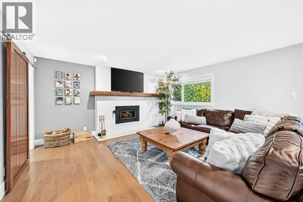 6724 Laird Court SW