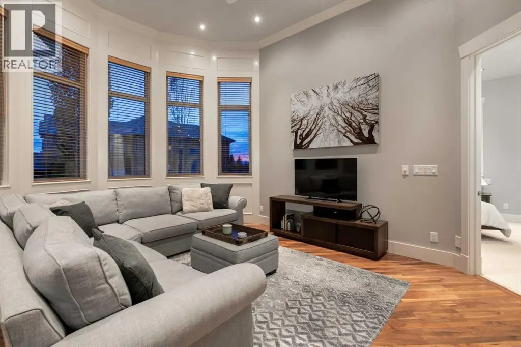 129 ROYAL Bay NW