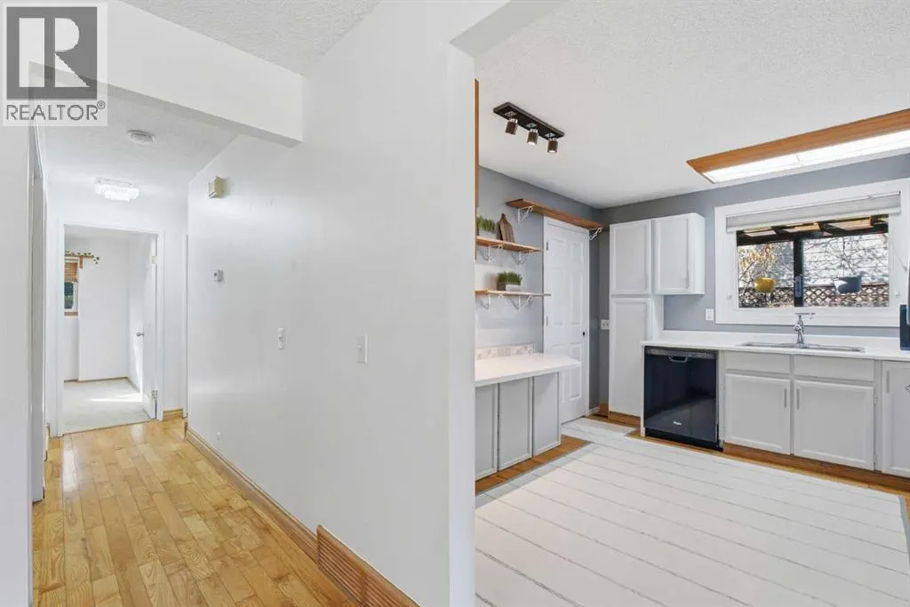 3 Glenport Road