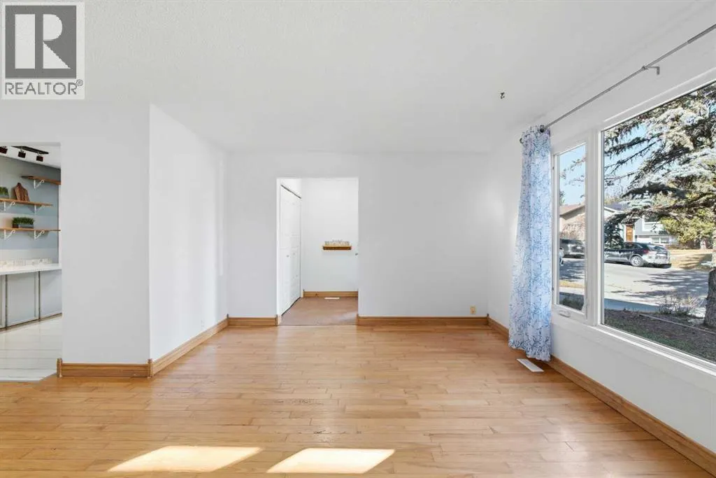3 Glenport Road