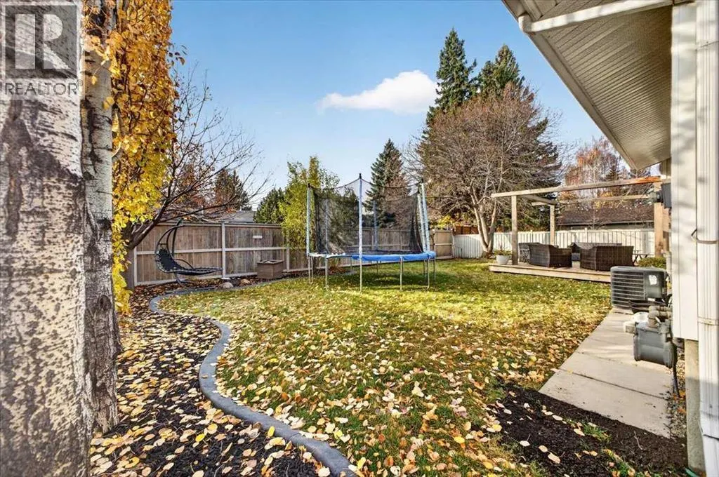 131 Parkside Crescent SE