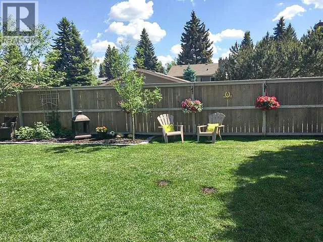 131 Parkside Crescent SE