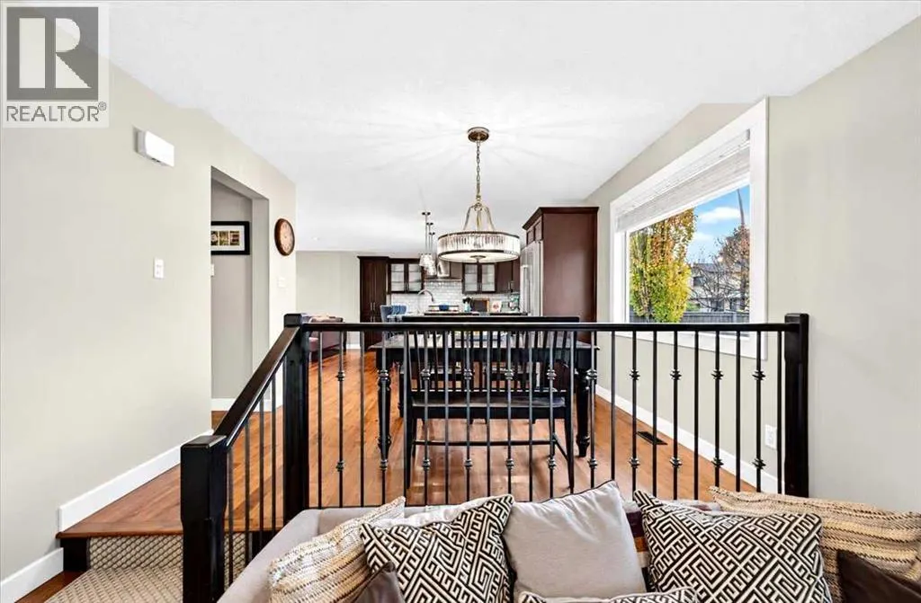 131 Parkside Crescent SE