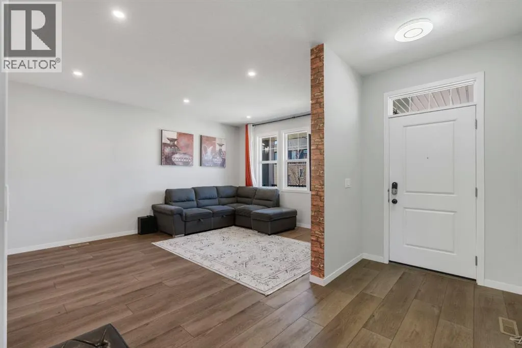 130 Dawson Harbour Rise