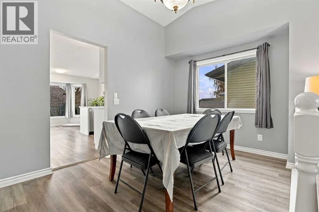 16 Mckenna Place SE