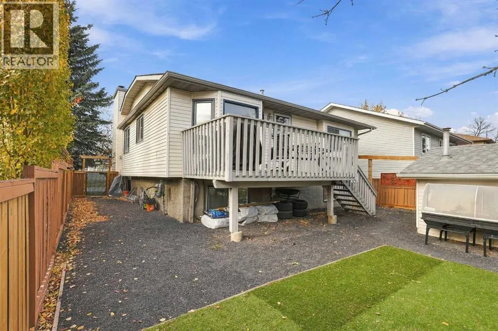 16 Mckenna Place SE