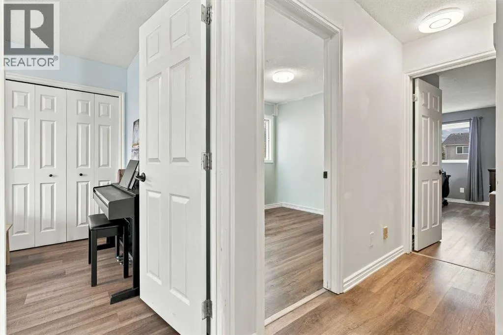 16 Mckenna Place SE