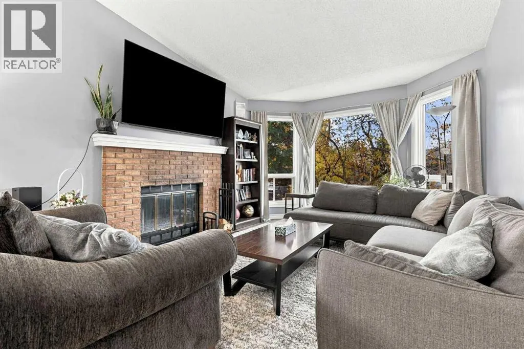 16 Mckenna Place SE