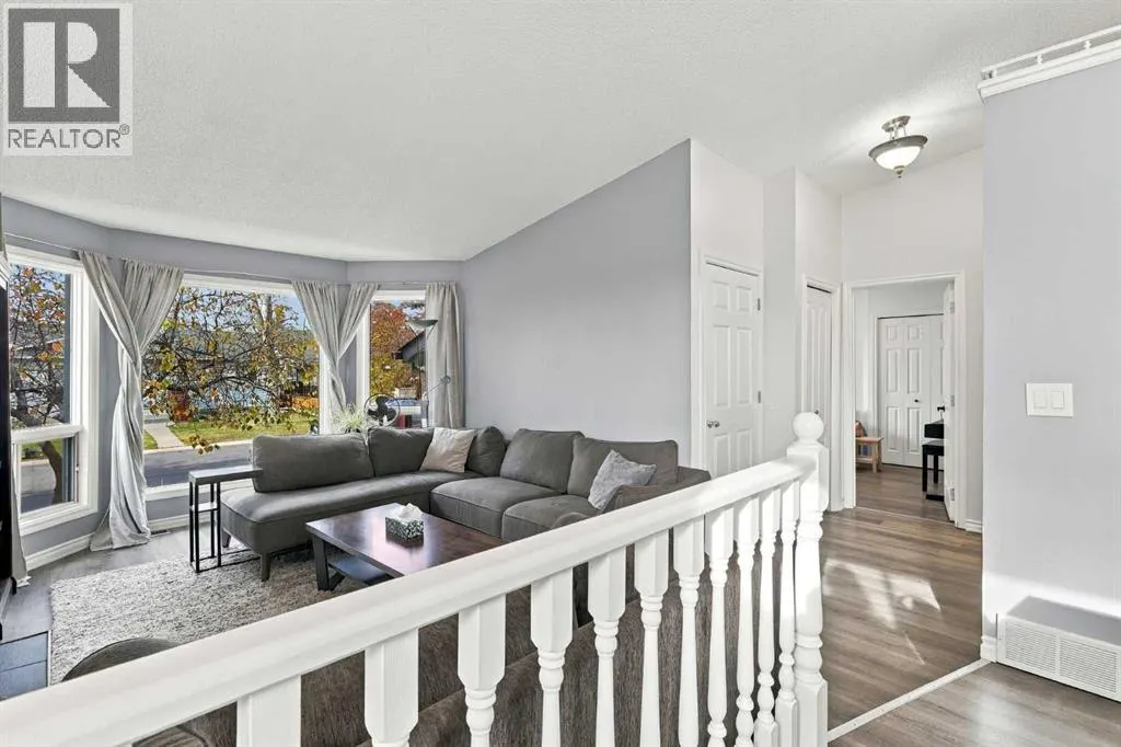 16 Mckenna Place SE