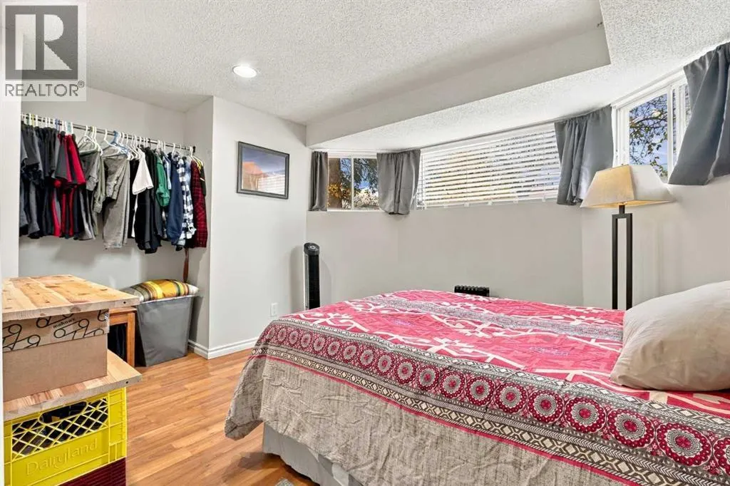 16 Mckenna Place SE