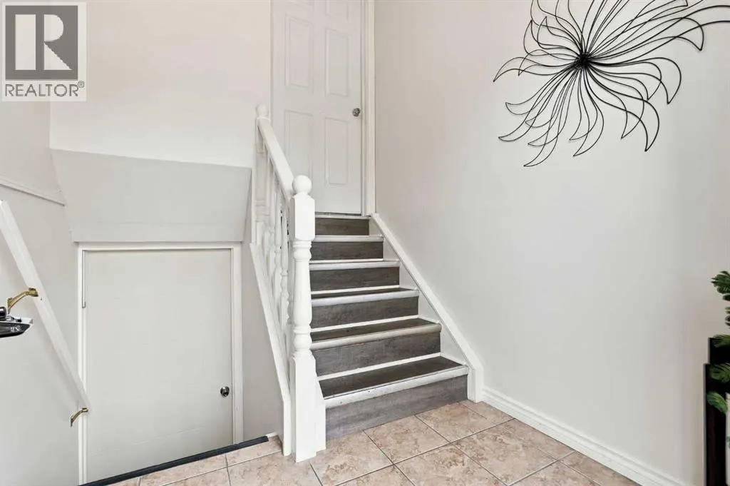 16 Mckenna Place SE