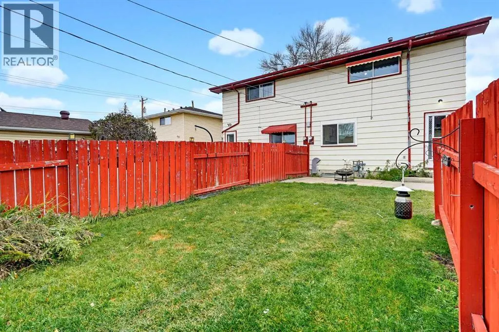 3015 Doverville Crescent SE