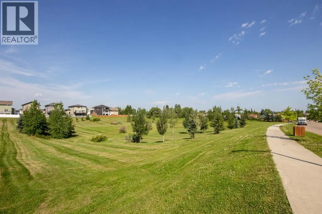 25 Beacon Hill Drive