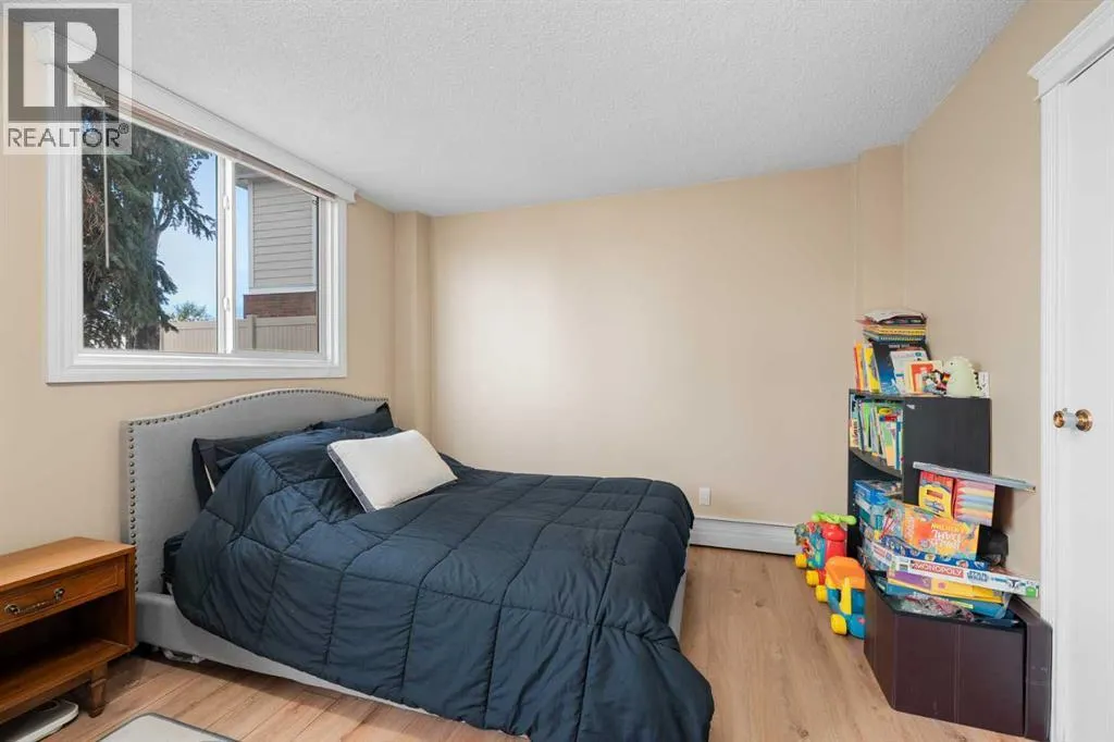 101, 504 Cedar Crescent SW