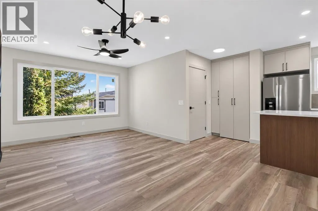 62 Templeson Crescent NE