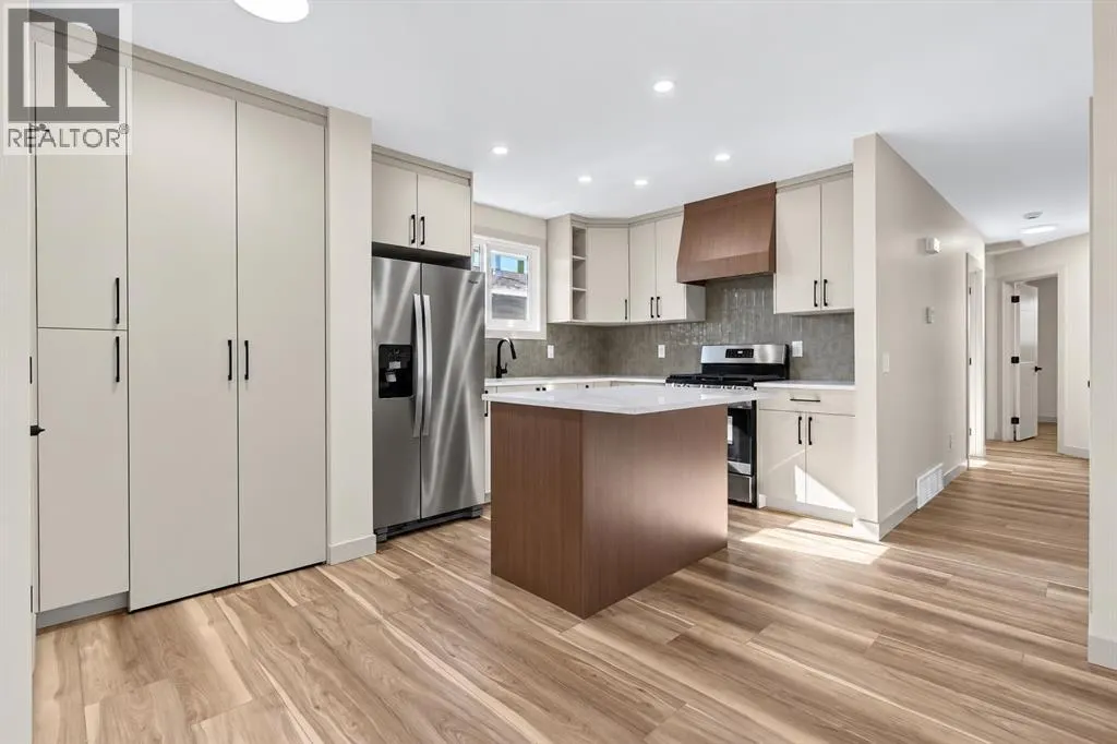 62 Templeson Crescent NE
