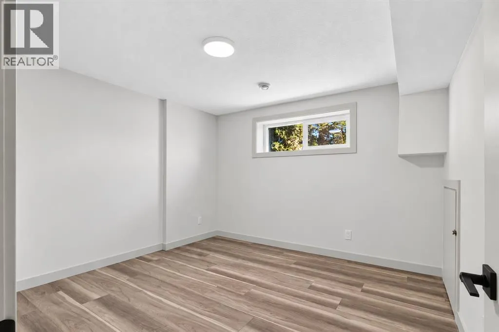 62 Templeson Crescent NE