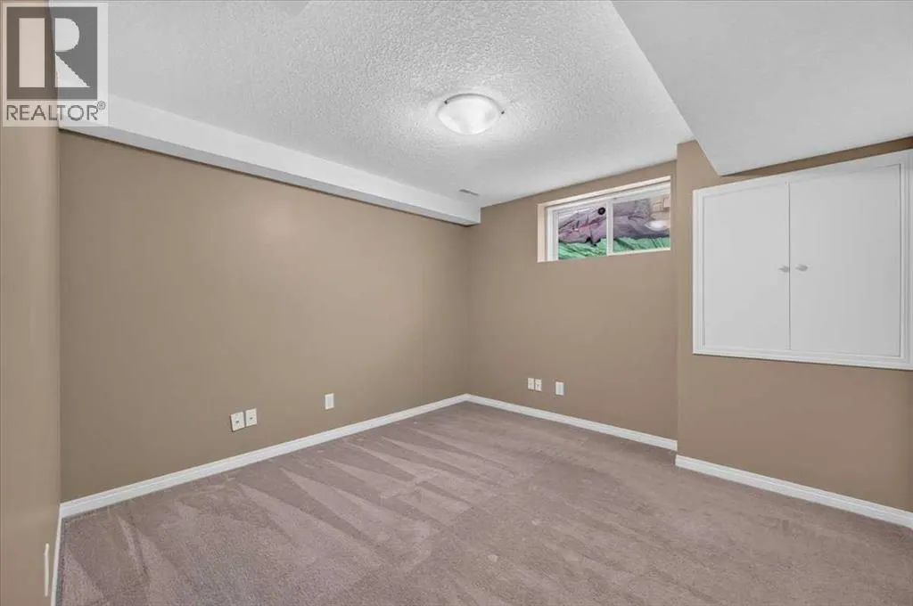 238 New Brighton Circle SE
