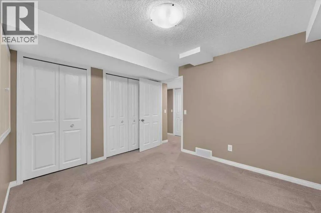 238 New Brighton Circle SE
