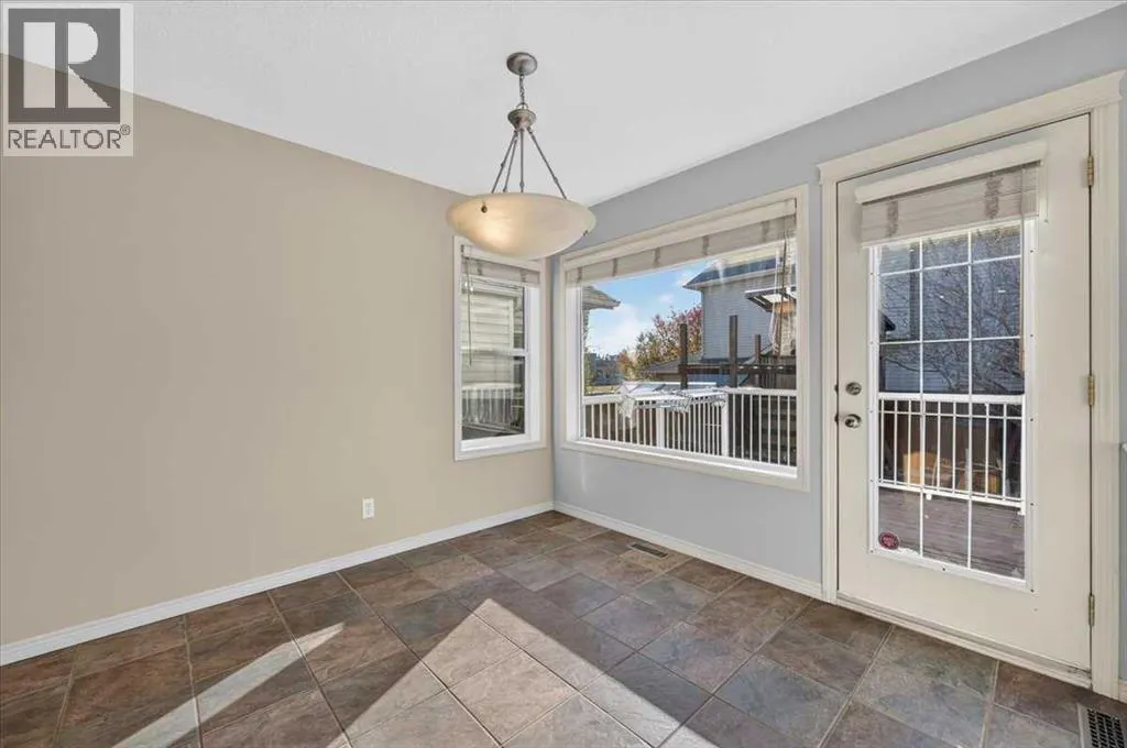 238 New Brighton Circle SE