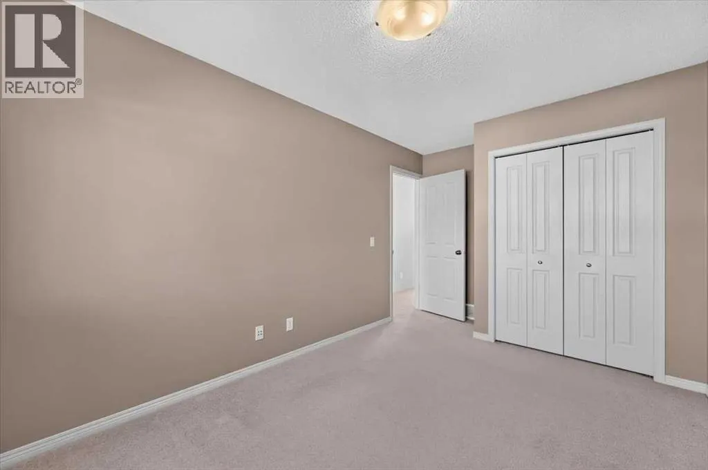 238 New Brighton Circle SE