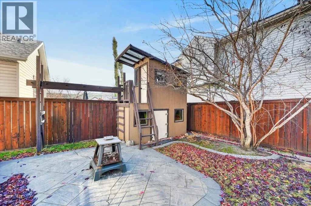 238 New Brighton Circle SE