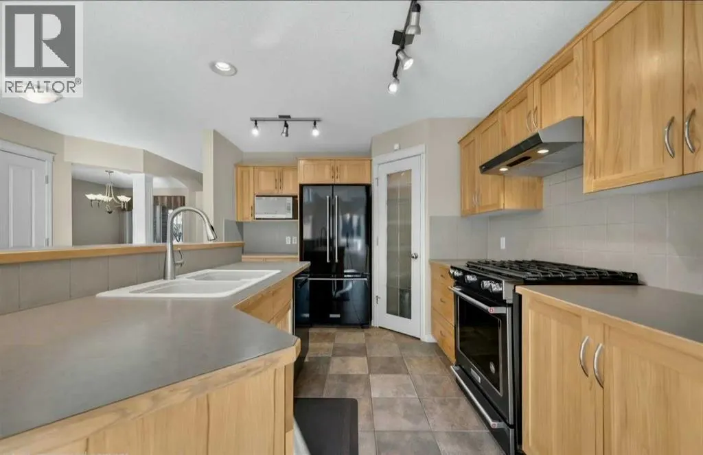238 New Brighton Circle SE
