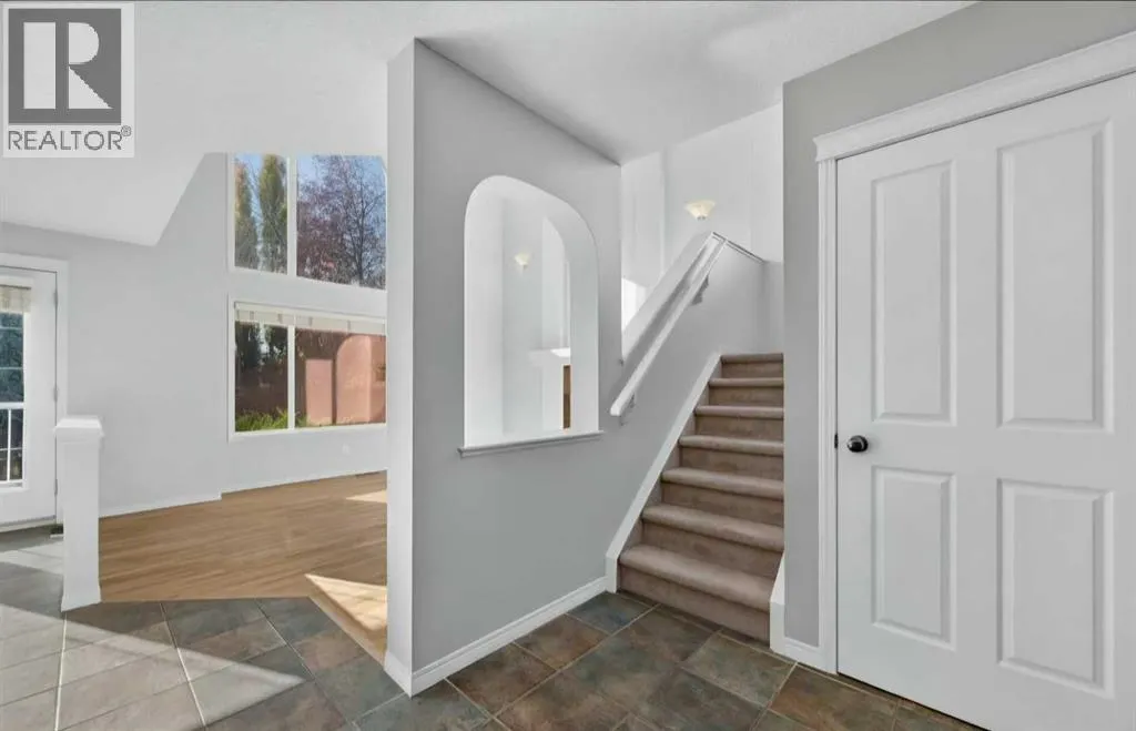 238 New Brighton Circle SE
