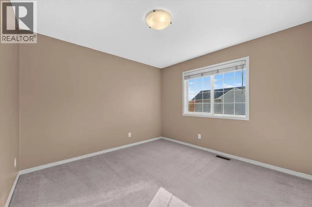 238 New Brighton Circle SE