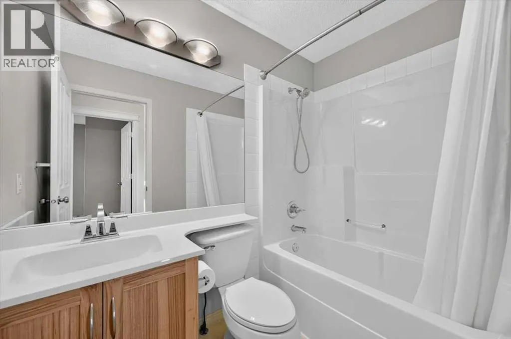 238 New Brighton Circle SE